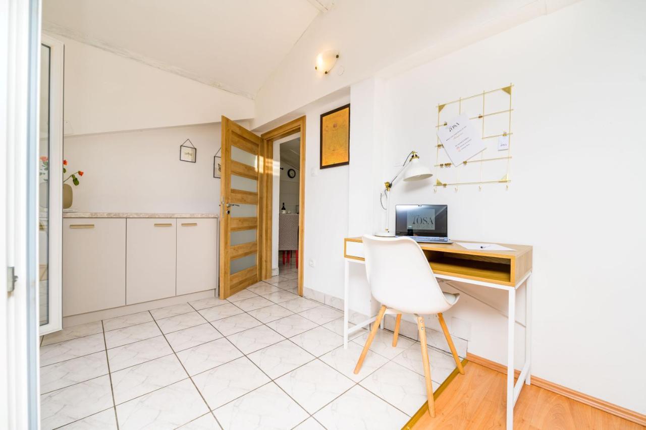 House Rosa Apartment Mali Lošinj Exterior foto