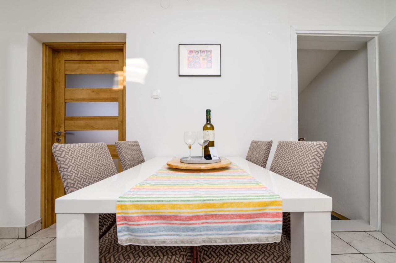 House Rosa Apartment Mali Lošinj Exterior foto